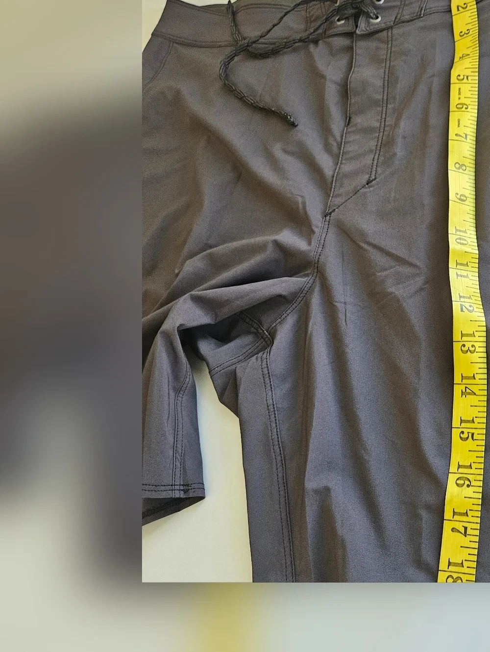 Patagonia-Men's L Hydropeak Boardshorts Charcoal